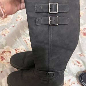 Women boots